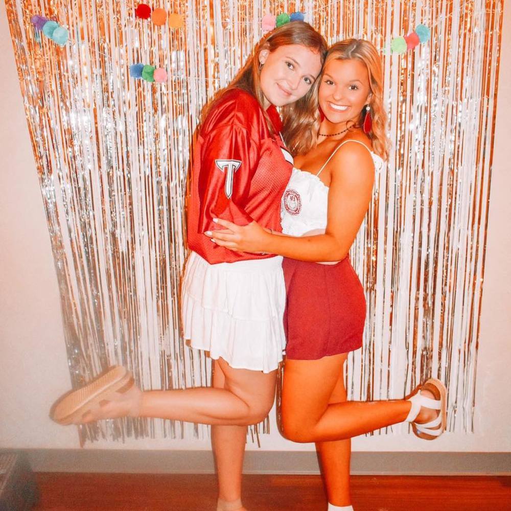 Meet your Posher, Abbey